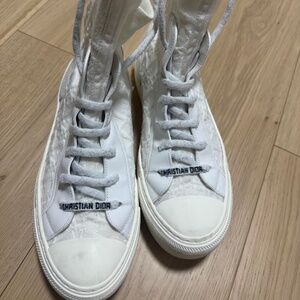 Christian Dior White High Top Sneaker